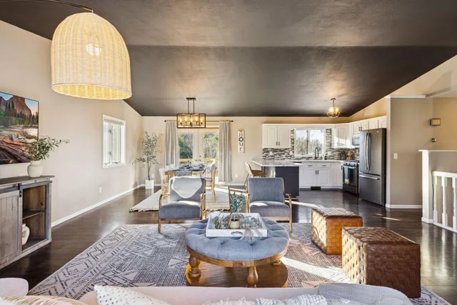 $500,000 | 892 Trail 12, Hudson, WI 54016