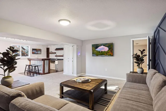 $515,000 | 892 Trail 12, Hudson, WI 54016