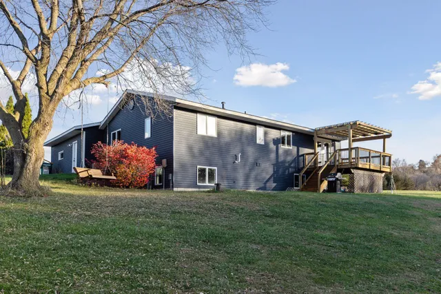 $515,000 | 892 Trail 12, Hudson, WI 54016