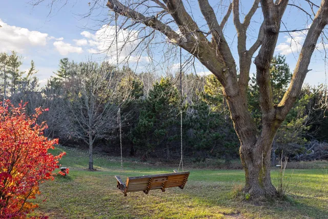 $500,000 | 892 Trail 12, Hudson, WI 54016