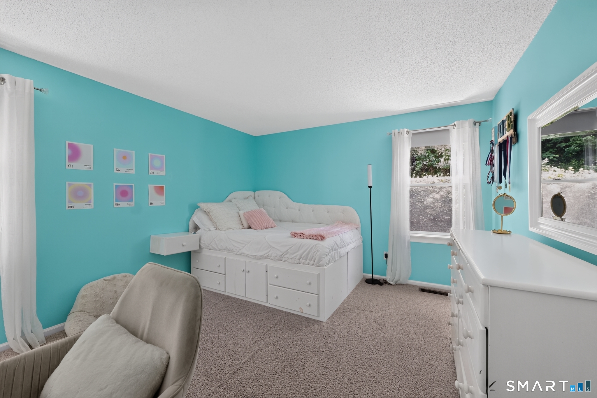 37 North Pleasant Rise Brookfield, CT 06804 - Photo 26 of 32 Main level bedroom