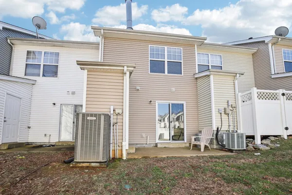 $314,900 | 3247 Harpeth Springs Drive, Nashville, TN 37221