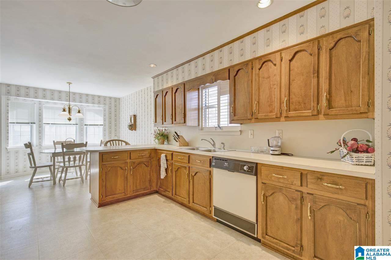 4973 Sussex Road Birmingham, AL 35242 - Photo 15 of 28