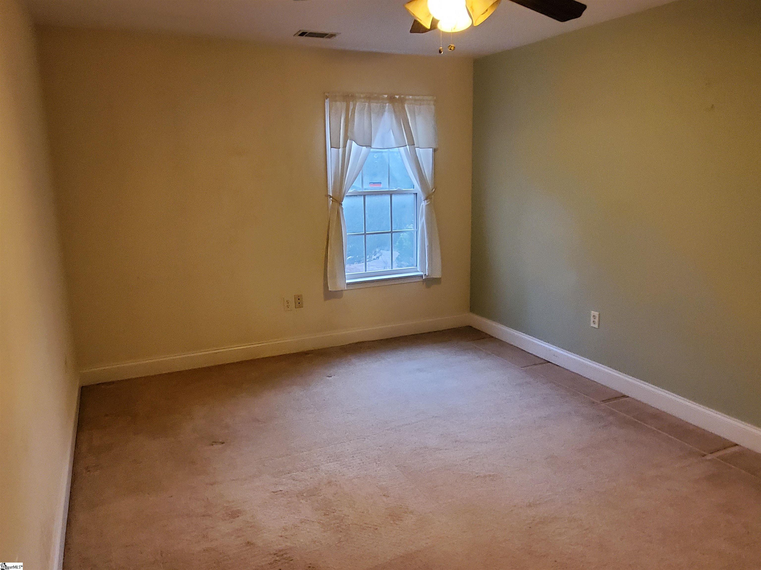 111 Sonja Road Six Mile, SC 29682 - Photo 5 of 13 Gallery Image 5