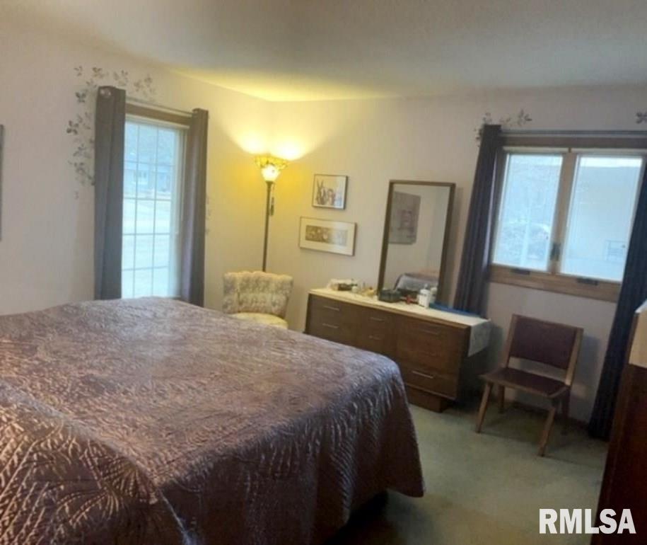 3715 Forest Road Davenport, IA 52807 - Photo 13 of 30 Gallery Image 13