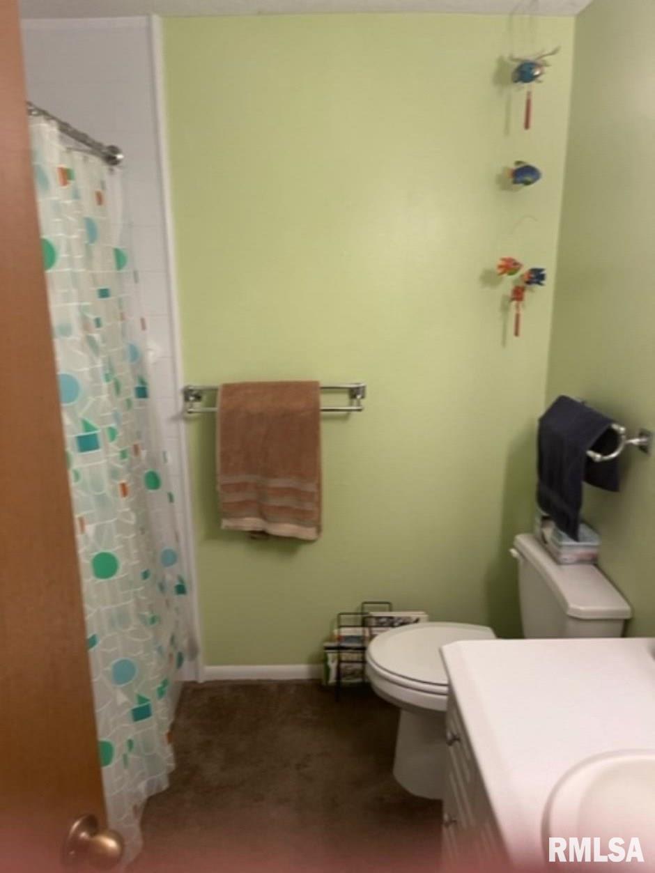 3715 Forest Road Davenport, IA 52807 - Photo 18 of 30 Gallery Image 18