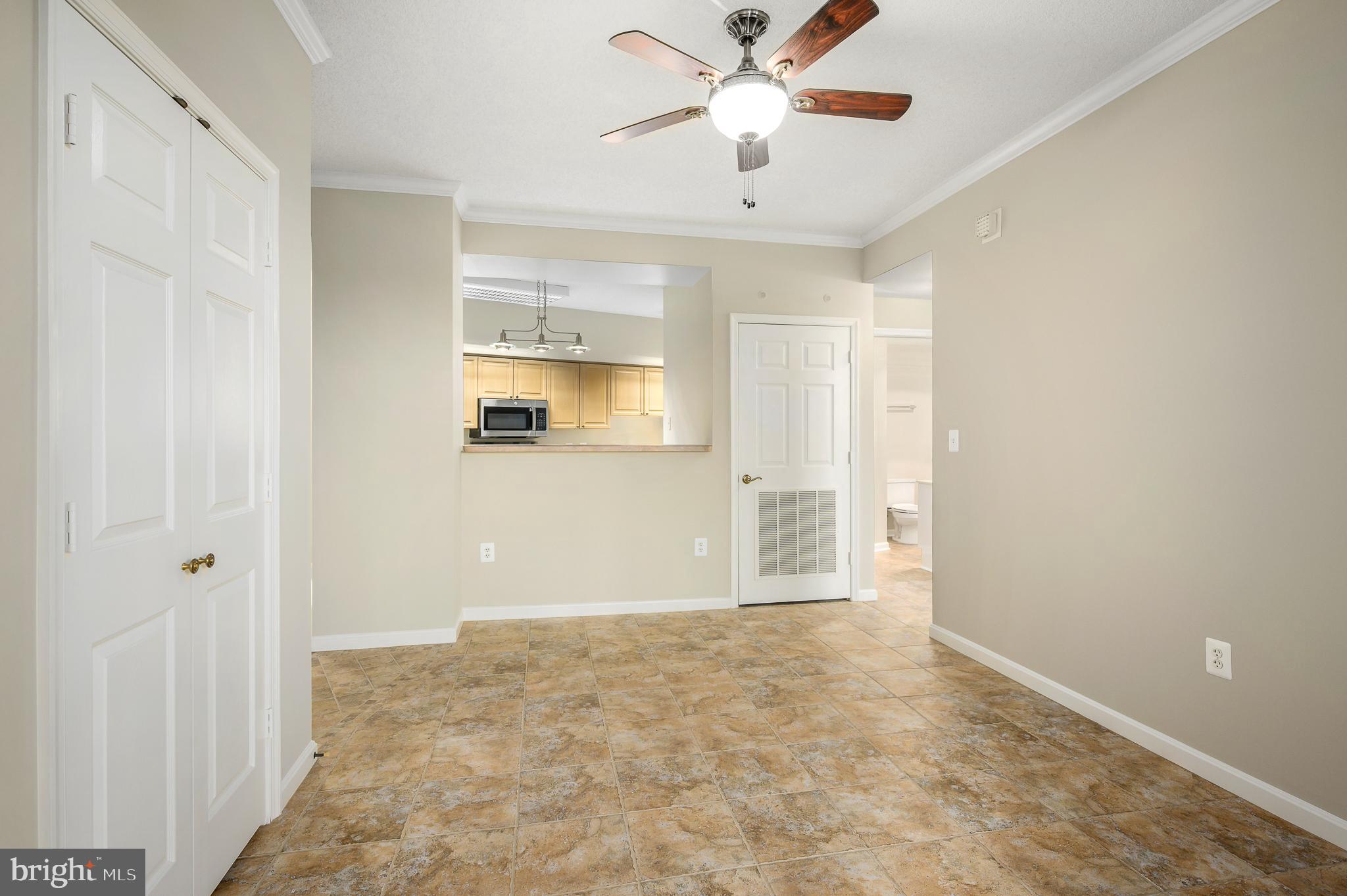 19375 Cypress Ridge Terrace, Unit 114 Leesburg, VA 20176 - Photo 10 of 41 Den/Study