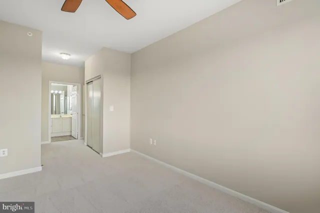 $389,000 | 19375 Cypress Ridge Terrace, Unit 114, Leesburg, VA 20176