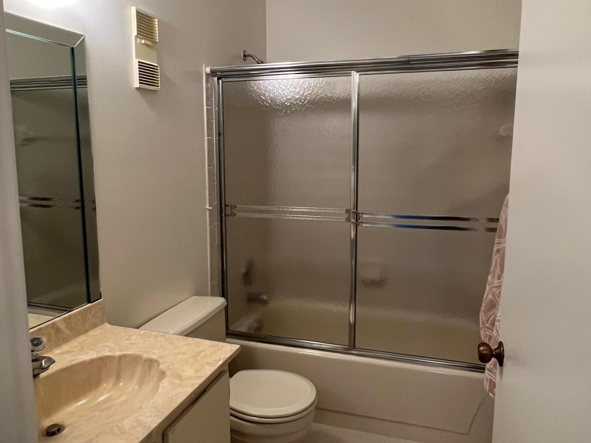 8641 Jasmine Way Boca Raton, FL 33496 - Photo 15 of 23 Bathroom