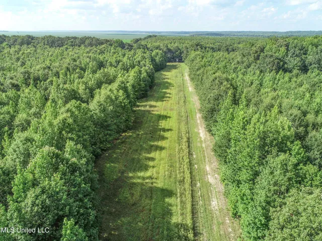 $625,000 | Curtis Road, Batesville, MS 38606