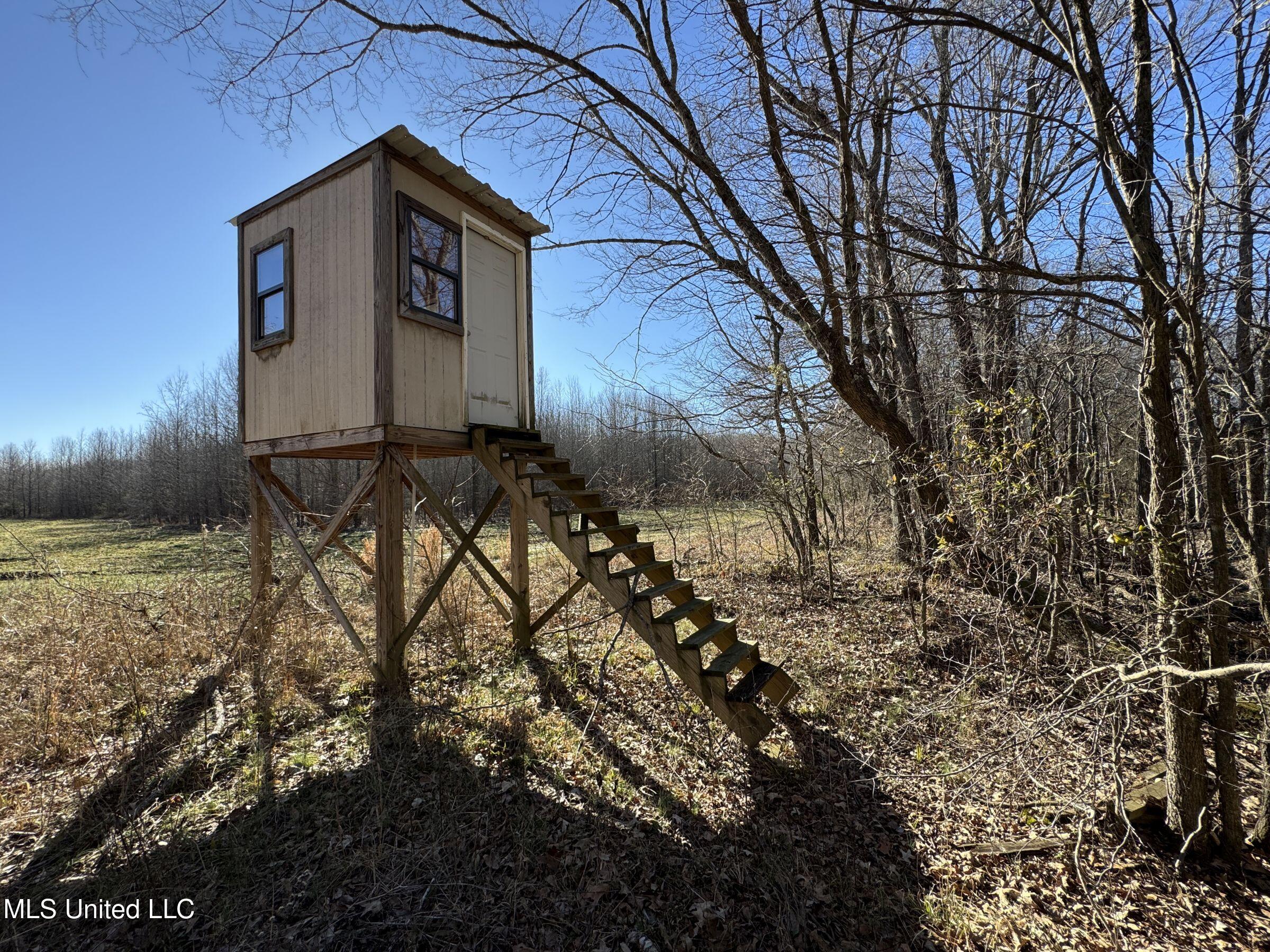 Curtis Road Batesville, MS 38606 - Photo 89 of 157 5sprgctrs26