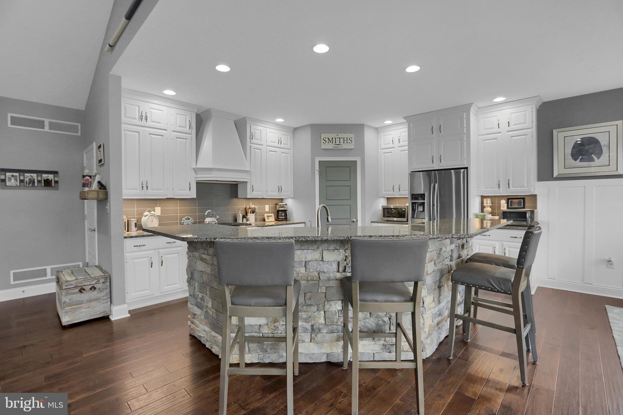 7816 Moyer Road Harrisburg, PA 17112 - Photo 11 of 40 Gallery Image 11