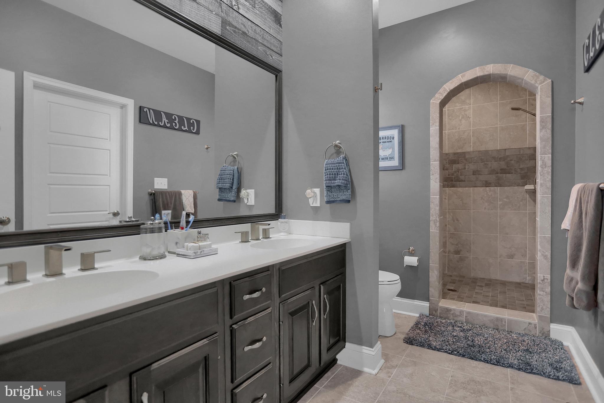 7816 Moyer Road Harrisburg, PA 17112 - Photo 5 of 40 Gallery Image 5