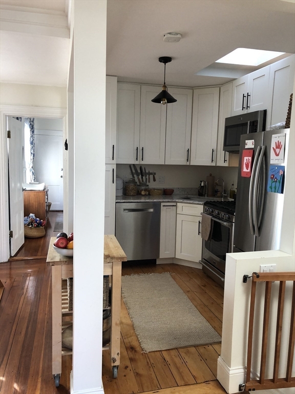 26 Prospect Street, Unit 3 Boston, MA 02129 - Photo 7 of 19