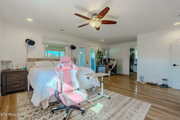 $878,900 | 3543 Ginn Farm Drive, Knoxville, TN 37920