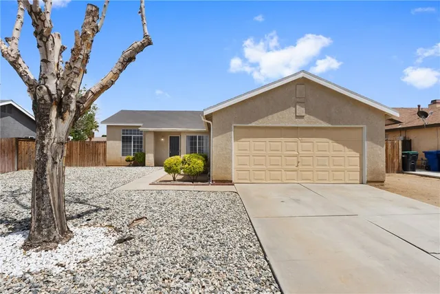 $409,500 | 43752 Tranquility Court, Lancaster, CA 93535
