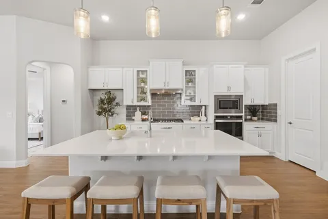 $659,000 | 216 Gulfton Street, Lakeway, TX 78738