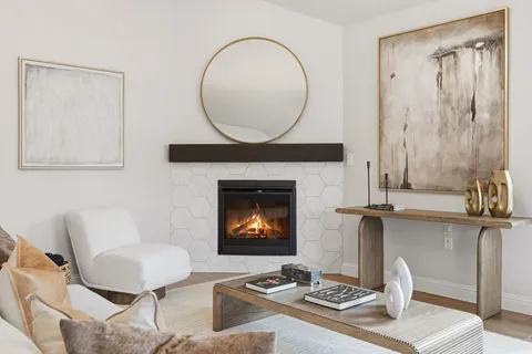 $659,000 | 216 Gulfton Street, Lakeway, TX 78738