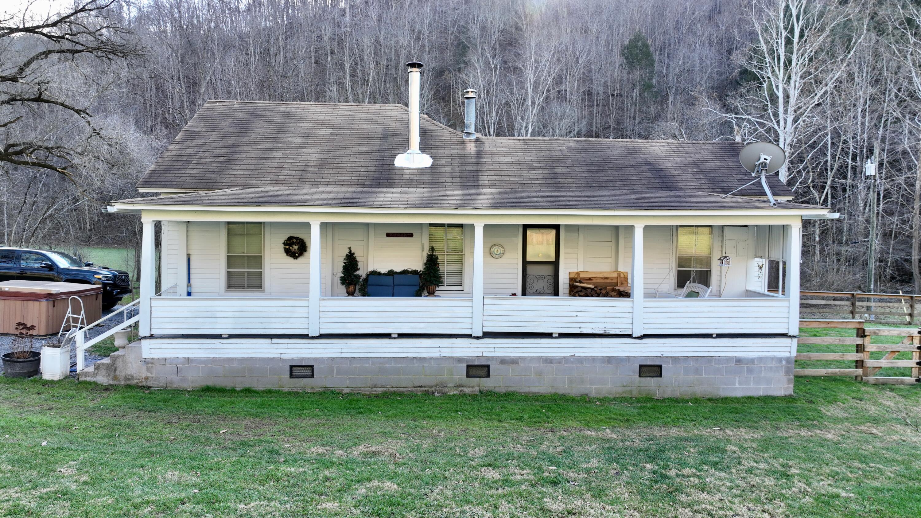 2702 Ramp Road Sandstone, WV 25985 - Photo 19 of 44 Gallery Image 19