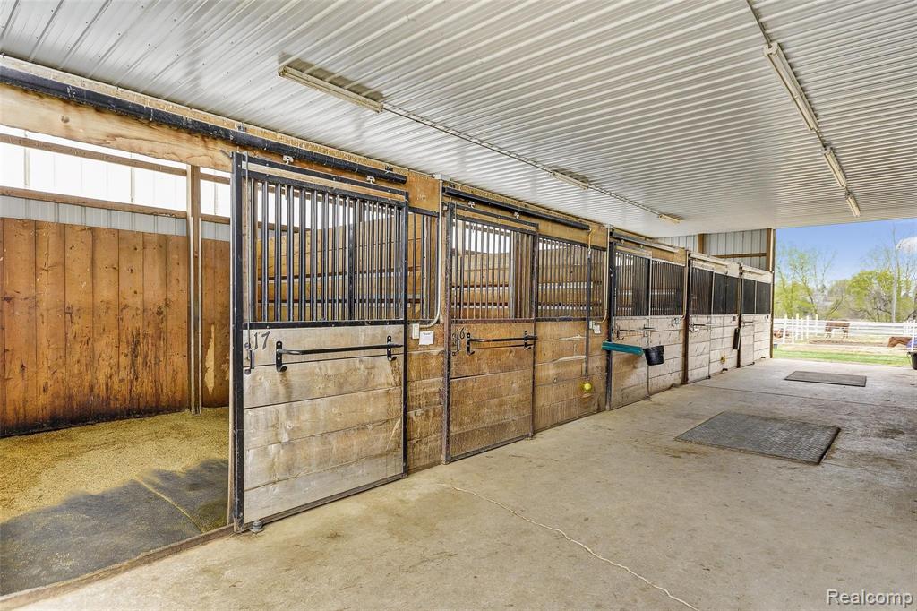 3100 Noble Road Williamston, MI 48895 - Photo 37 of 54