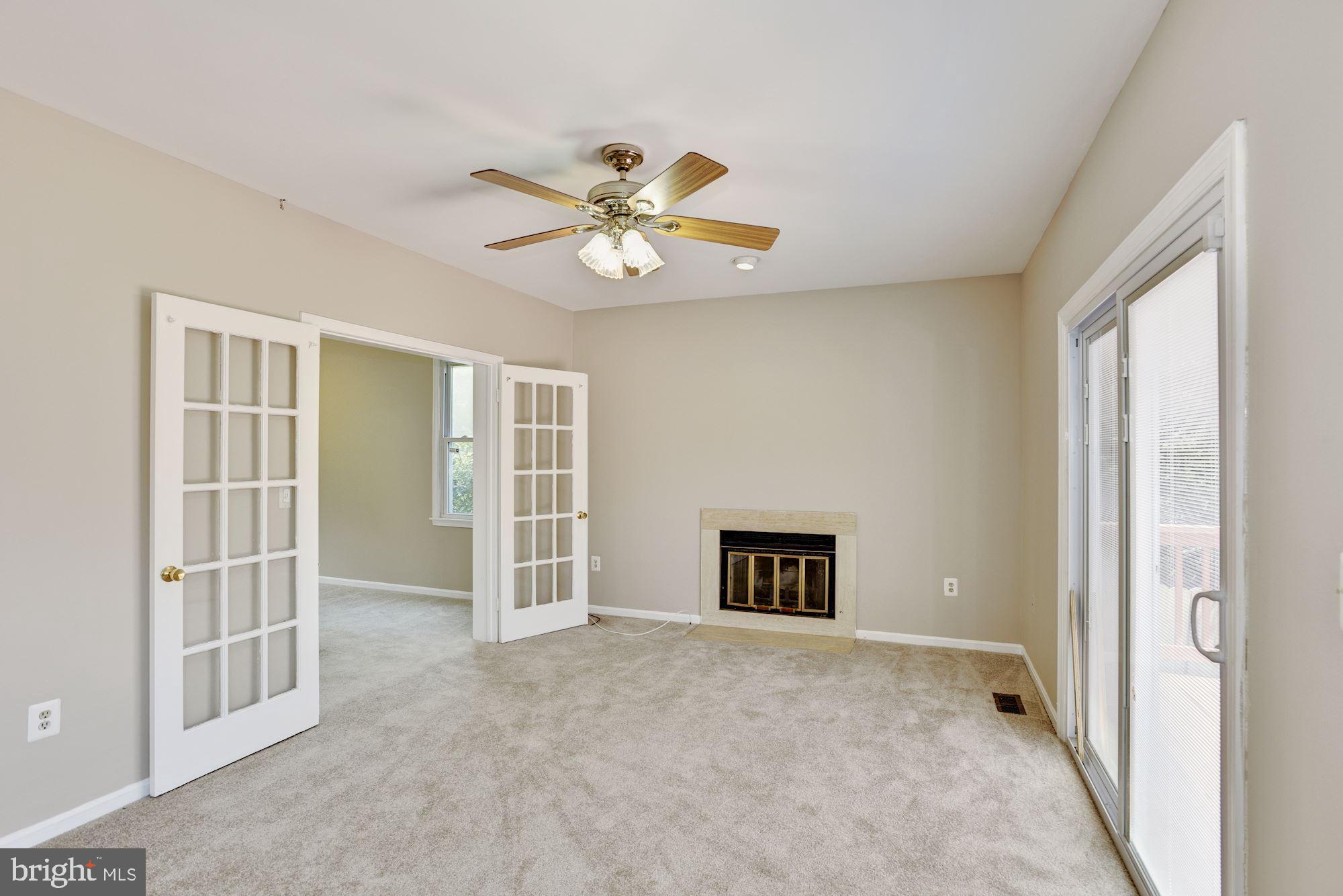 2909 Memory Lane Silver Spring, MD 20904 - Photo 14 of 38 Family Room