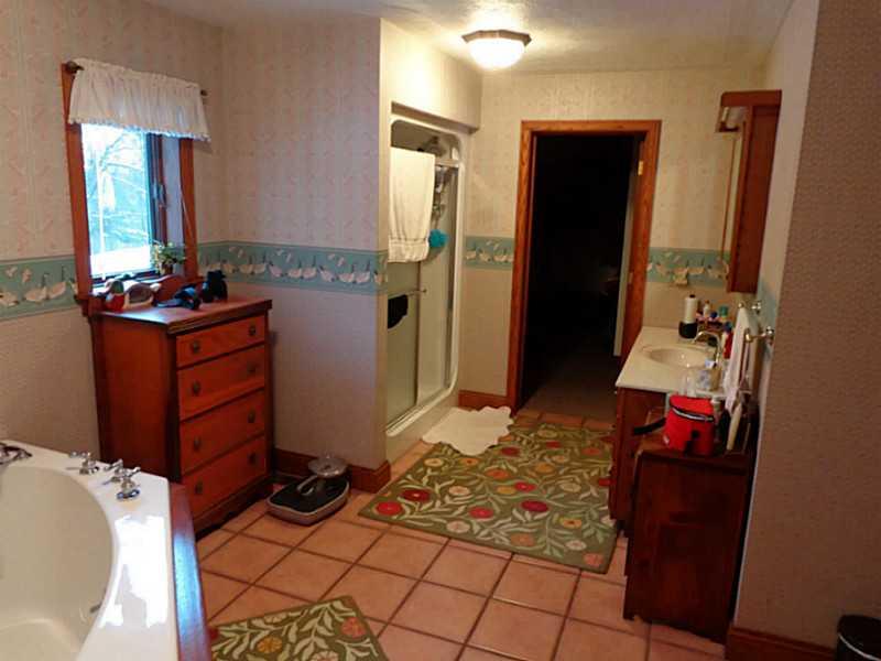 2677 Ridge Road Hooversville, PA 15936 - Photo 13 of 25 Master Bath/Spa.