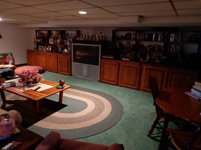 Family Room. 