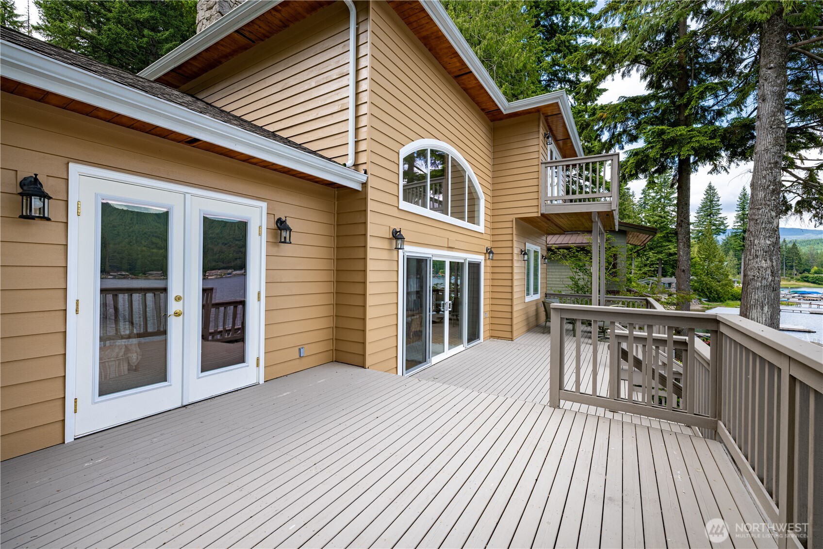 33571 Cliff Road Mount Vernon, WA 98274 - Photo 26 of 38 a view of a house with a deck
