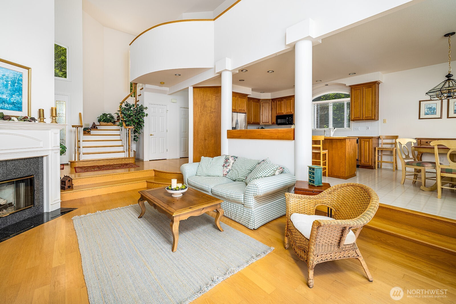 33571 Cliff Road Mount Vernon, WA 98274 - Photo 10 of 38 a living room with furniture and a fireplace