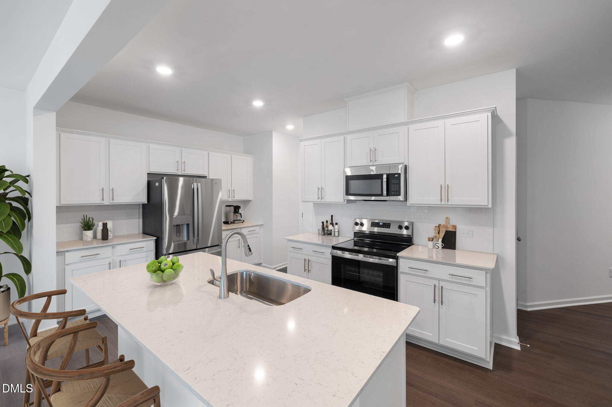 421 Deep Oak Drive, Unit COLEMAN Rolesville, NC 27571 - Photo 3 of 16 65-web-or-mls-Kitchen