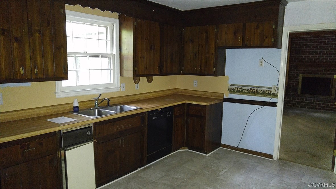 9811 Spring Run Road Chesterfield, VA 23832 - Photo 4 of 25