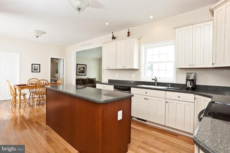 3632 Grier Nursery Road Street, MD 21154 - Photo 12 of 30 Kitchen/Family Room