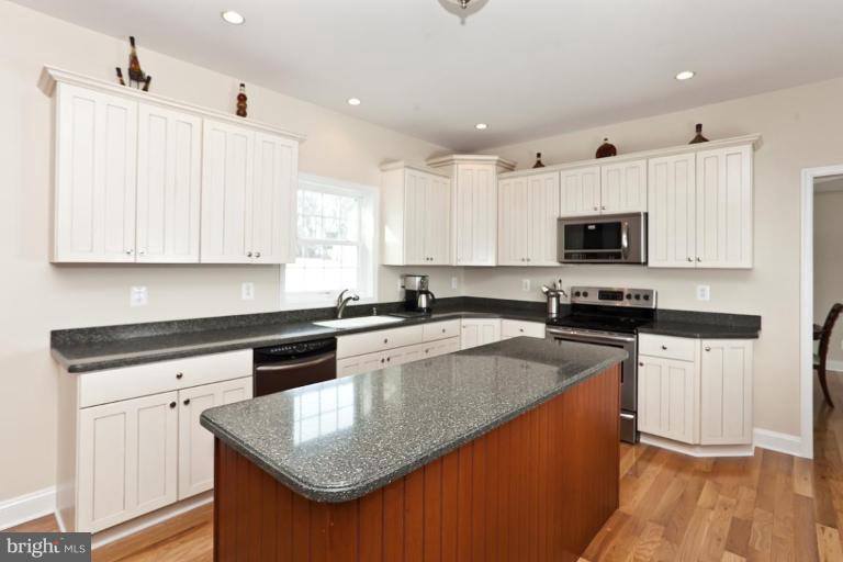 3632 Grier Nursery Road Street, MD 21154 - Photo 10 of 30 Kitchen