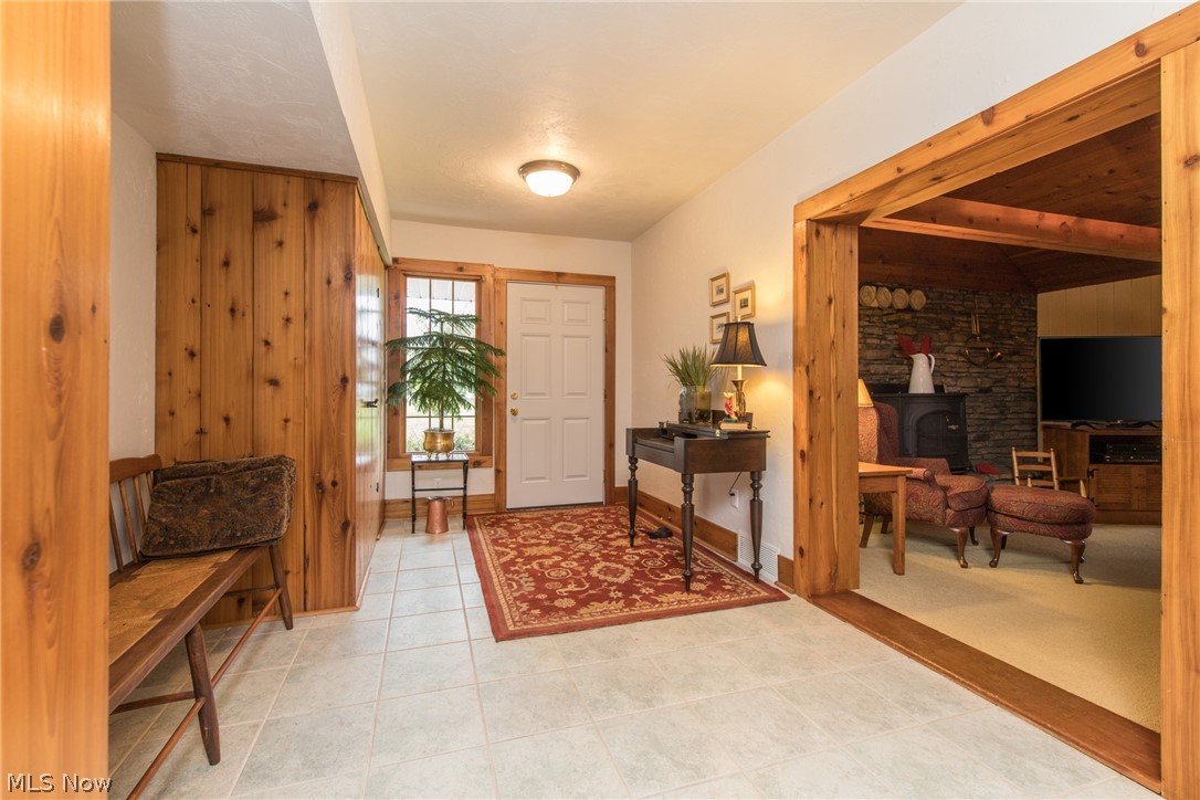 10048 Kile Road Chardon, OH 44024 - Photo 3 of 29 Gallery Image 3