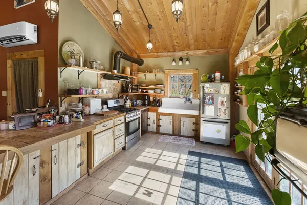 $4,950,000 | 304 Sutherland Road, East Meredith, NY 13757