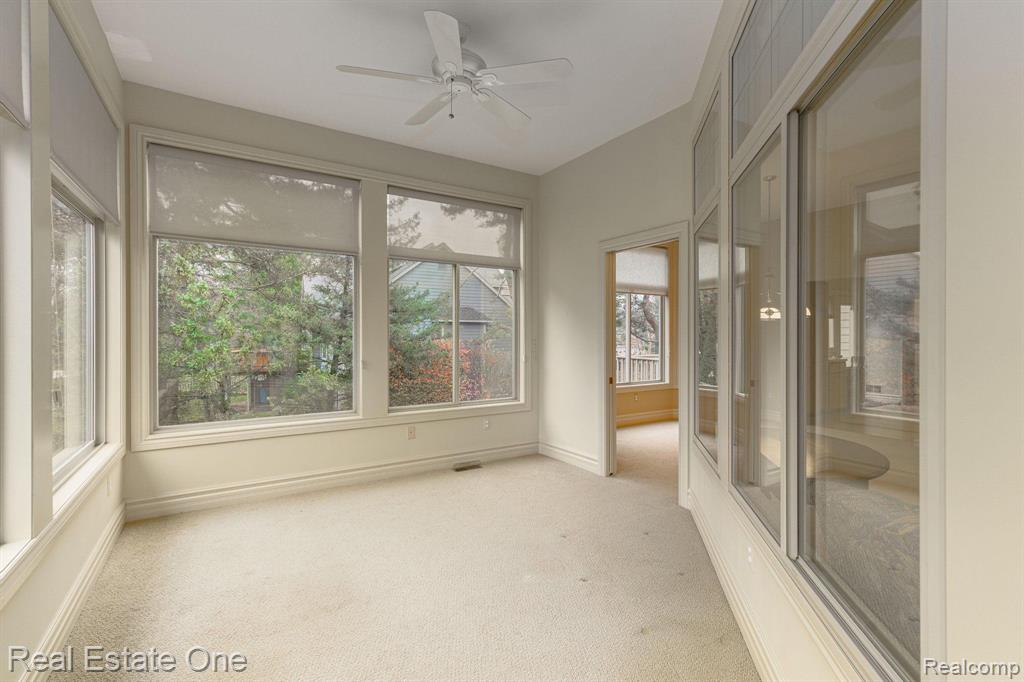 7670 Allen Road Clarkston, MI 48348 - Photo 19 of 41