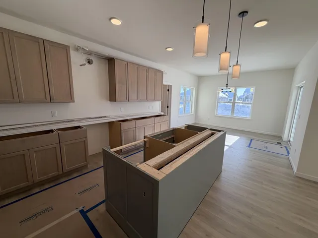 $644,900 | 1259 Wild Rye Lane, Oconomowoc, WI 53066