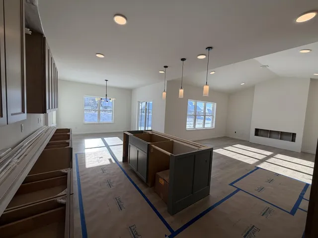 $644,900 | 1259 Wild Rye Lane, Oconomowoc, WI 53066