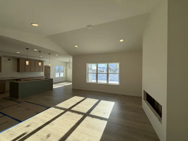 $644,900 | 1259 Wild Rye Lane, Oconomowoc, WI 53066