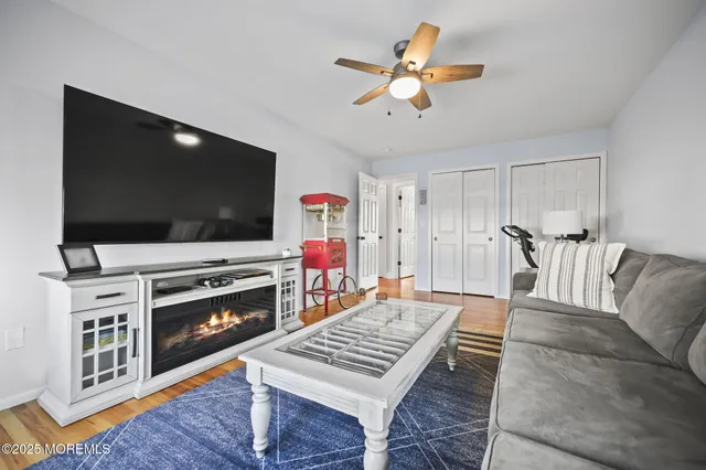 $1,129,000 | 29 West Pampano Drive, Brick, NJ 08723