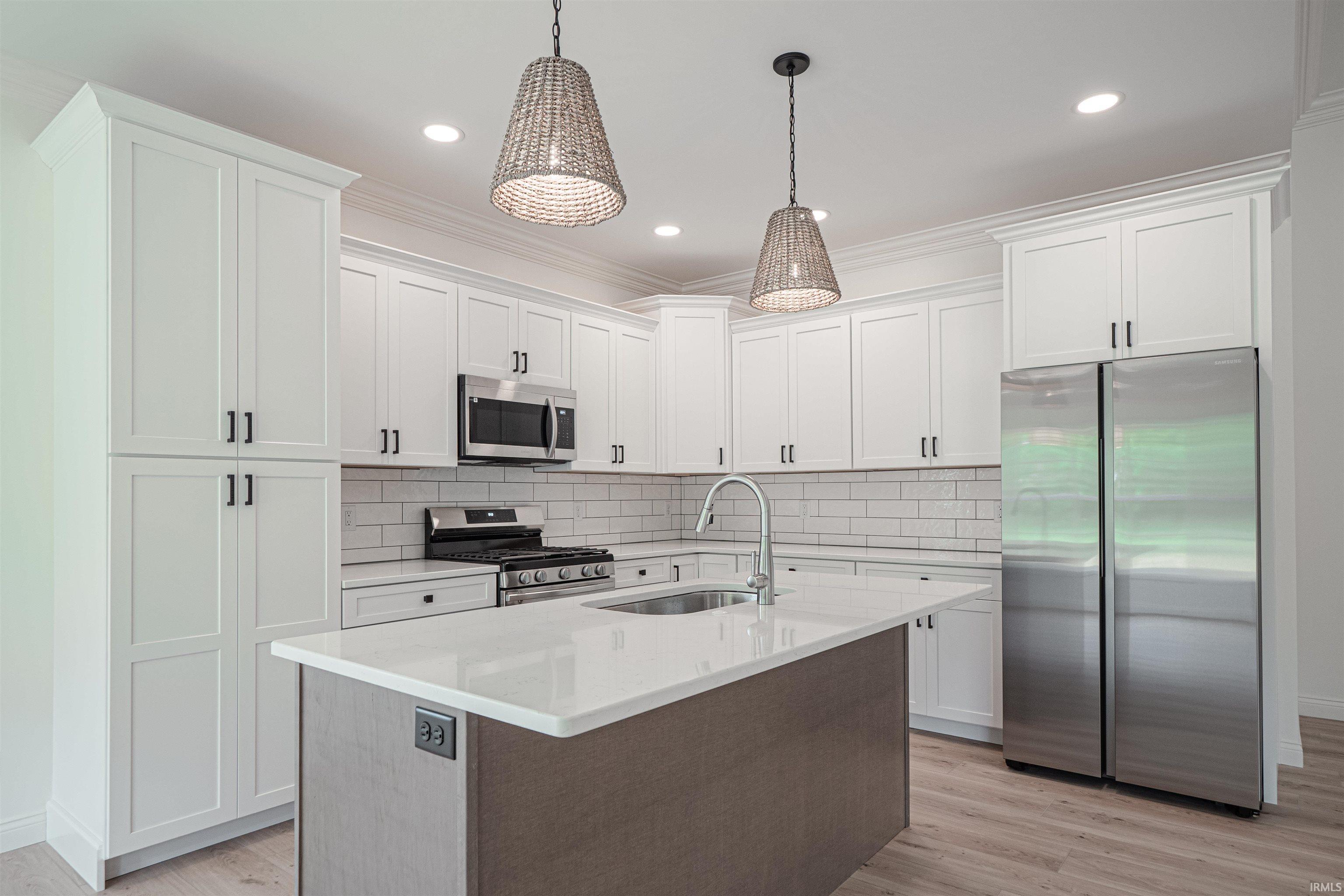 3557 Sand Drive Newburgh, IN 47630 - Photo 6 of 33