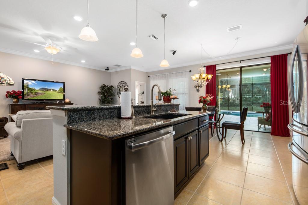15437 Mulholland Road Parrish, FL 34219 - Photo 18 of 47 Gallery Image 18