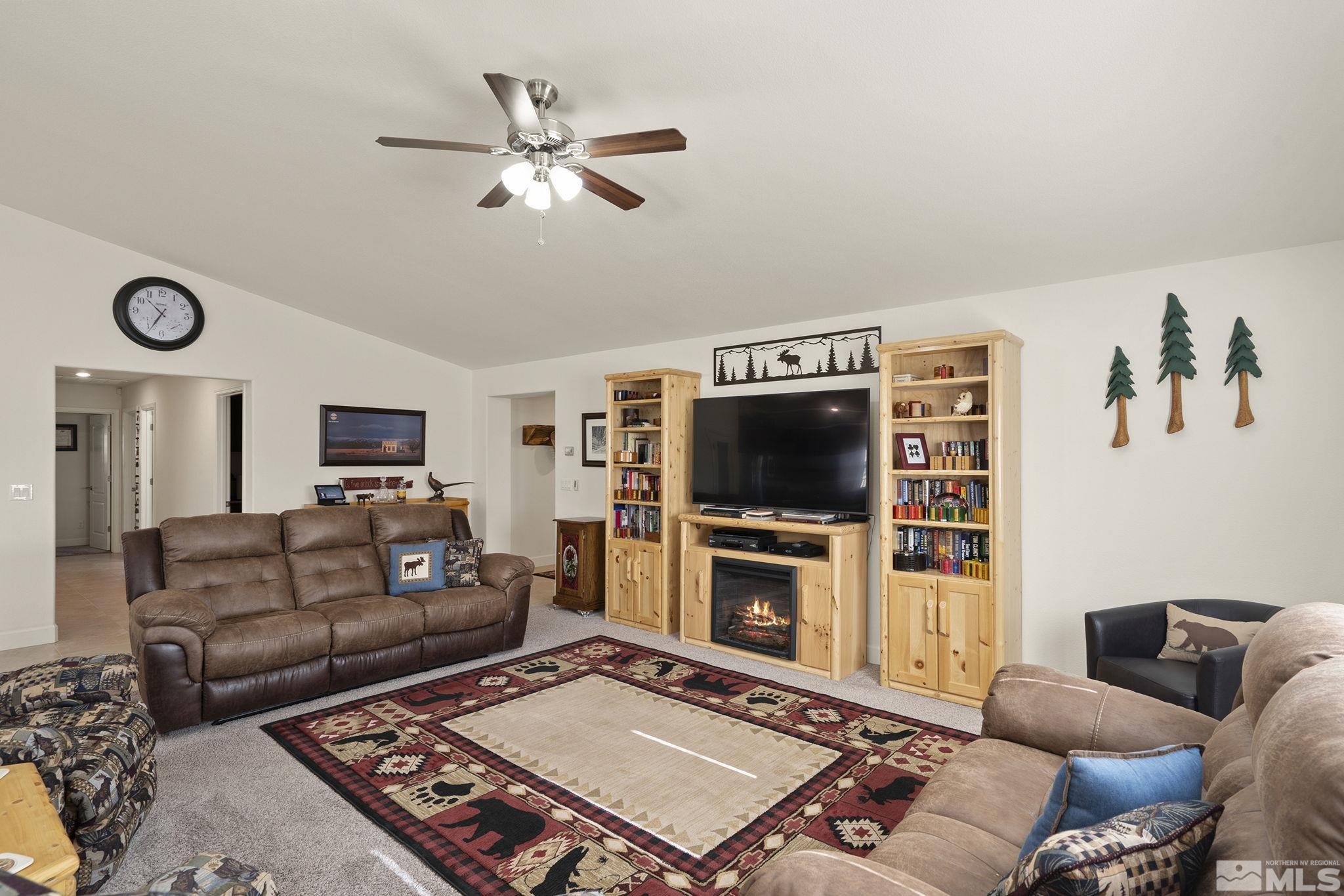7375 Rutherford Drive Reno, NV 89506 - Photo 7 of 30 Photo 7