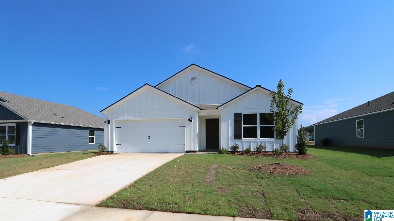 361 Koslin Loop Calera, AL 35040 - Photo 2 of 32