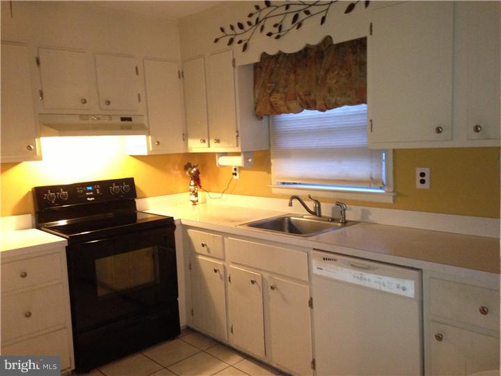 150 Exton Road Somers Point, NJ 08244 - Photo 6 of 18 Gallery Image 6