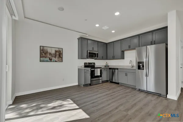 $1,750 | 104 Creekside Trail, Unit 504, Kyle, TX 78640