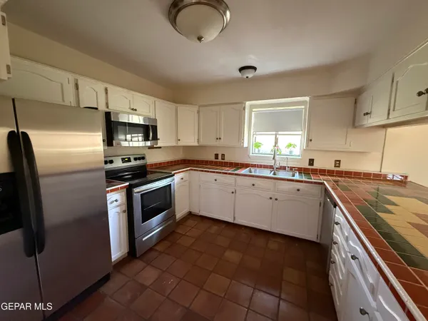 $335,000 | 136 Feather Moon Drive, Santa Teresa, NM 88008