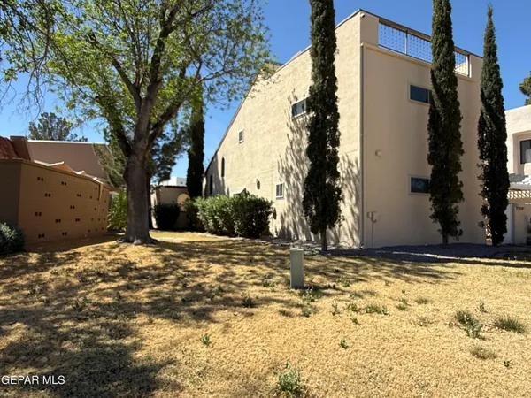 $335,000 | 136 Feather Moon Drive, Santa Teresa, NM 88008
