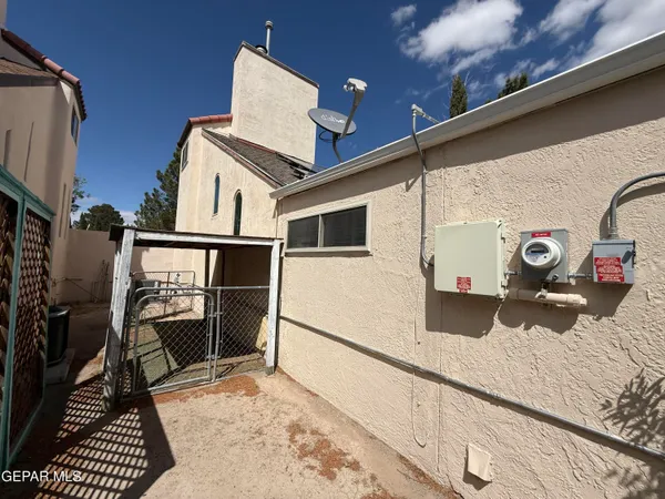 $335,000 | 136 Feather Moon Drive, Santa Teresa, NM 88008