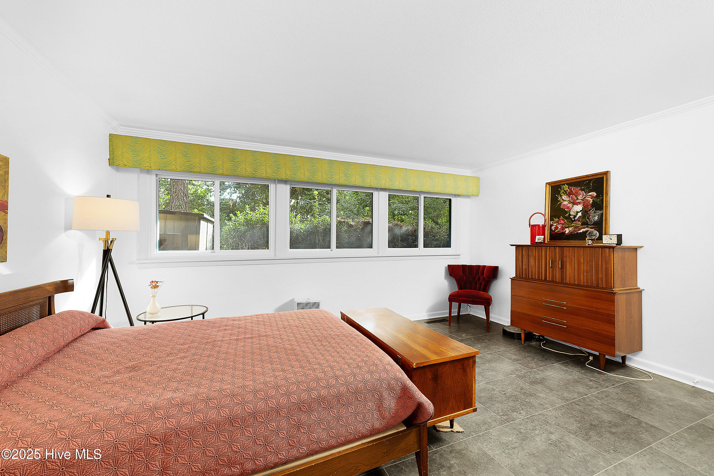 4507 Country Club Road Trent Woods, NC 28562 - Photo 11 of 27 Owners Suite